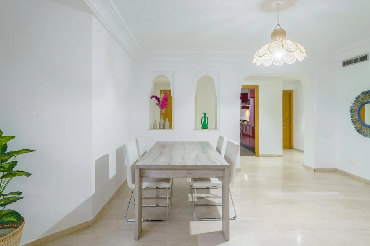 Appartement De Charme Residence Avec Piscine Wifi 마라케시 0*,  모로코